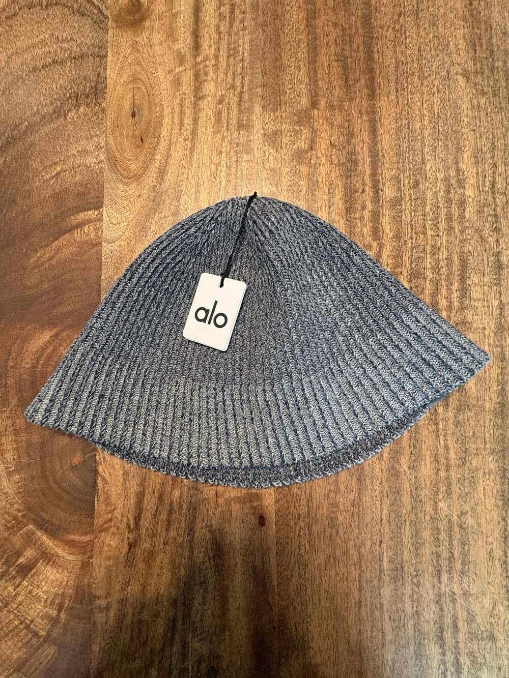Alo Yoga Bucket Hat One Size Gray Steel Grey Knit Ribbed Logo Unisex A0679U